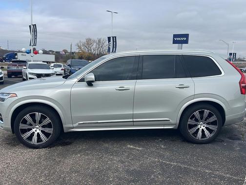 2020 Volvo XC90 T6 Inscription