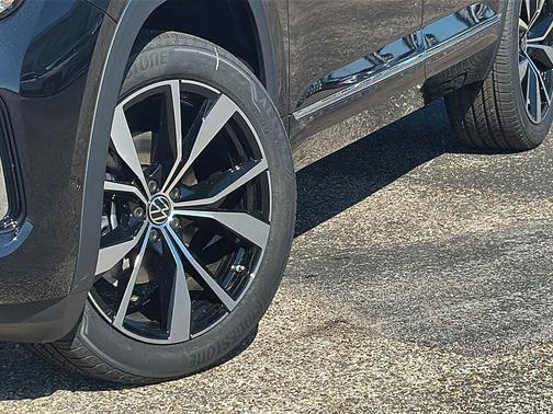 2026 Volkswagen Atlas 2.0T SEL Premium R-Line 4MOTION