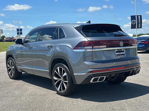2024 Volkswagen Atlas Cross Sport 2.0T SEL Premium