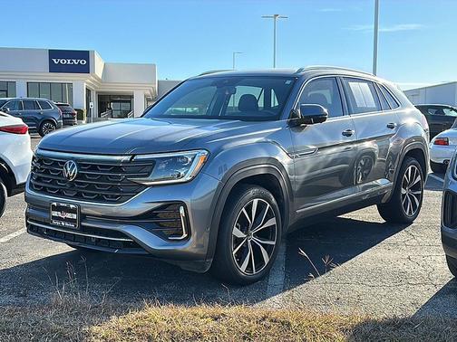 2024 Volkswagen Atlas Cross Sport 2.0T SEL Premium