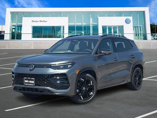 2025 Volkswagen Tiguan 2.0T SE R-Line Black