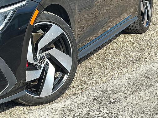 2024 Volkswagen Golf GTI 2.0T S DSG