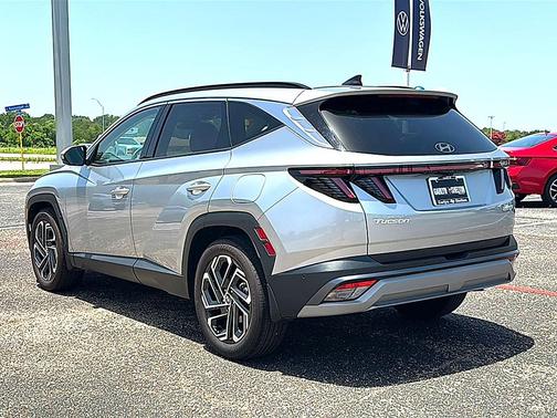 Shimmering Silver 2026 Hyundai TUCSON Limited