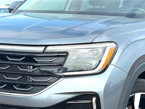 2024 Volkswagen Atlas 2.0T SEL Premium R-Line 4MOTION