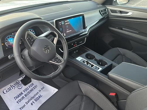 2024 Volkswagen Atlas Cross Sport 2.0T SE