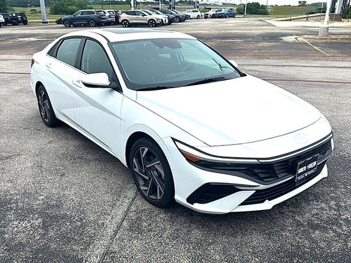Serenity White 2025 Hyundai ELANTRA SEL