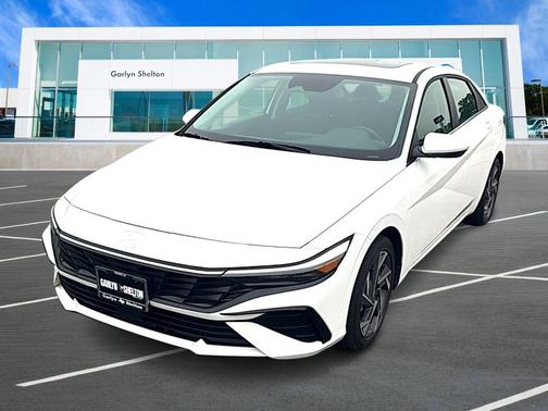 Serenity White 2025 Hyundai ELANTRA SEL