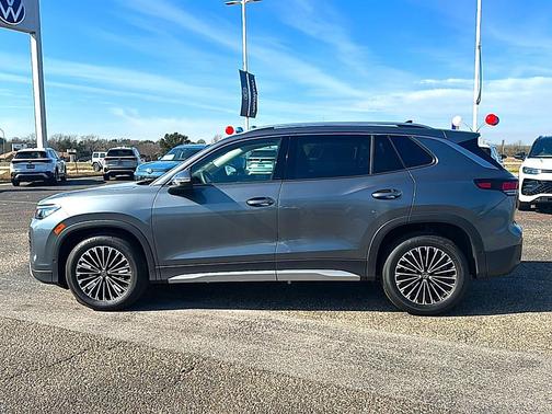 Platinum Gray Metallic 2026 Volkswagen Tiguan 2.0T S
