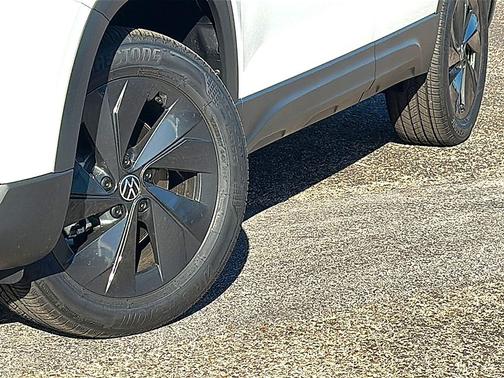 2026 Volkswagen Taos S