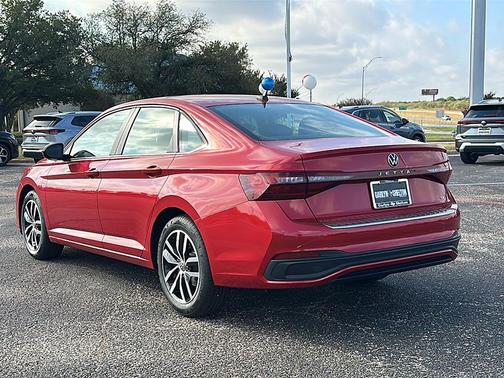 2026 Volkswagen Jetta 1.4T SE