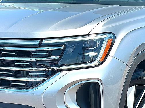 silver mist metallic 2026 Volkswagen Atlas 2.0T SEL