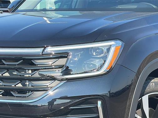 2026 Volkswagen Atlas 2.0T SEL Premium R-Line 4MOTION