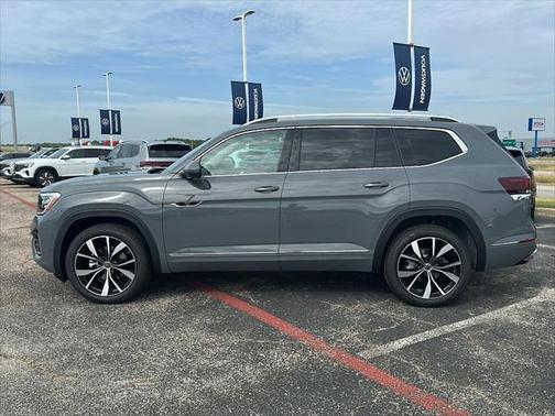 2025 Volkswagen Atlas 2.0T SEL Premium R-Line 4MOTION