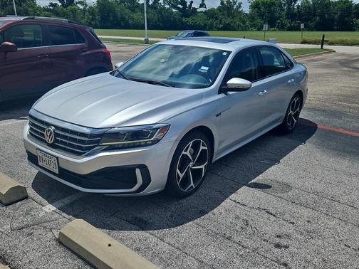 Reflex Silver Metallic 2020 Volkswagen Passat 2.0T R-Line