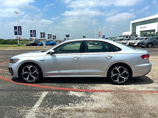 Reflex Silver Metallic 2020 Volkswagen Passat 2.0T R-Line