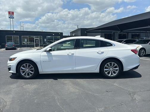 2021 Chevrolet Malibu FWD LT
