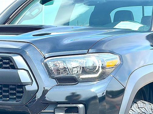 Midnight Black Metallic 2019 Toyota Tacoma TRD Pro
