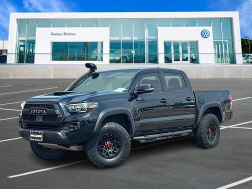 Midnight Black Metallic 2019 Toyota Tacoma TRD Pro
