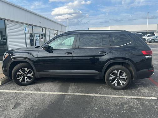 2024 Volkswagen Atlas 2.0T SE