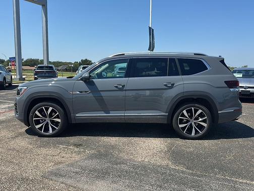 2026 Volkswagen Atlas 2.0T SEL Premium R-Line 4MOTION