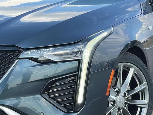 2022 Cadillac CT4 Sport