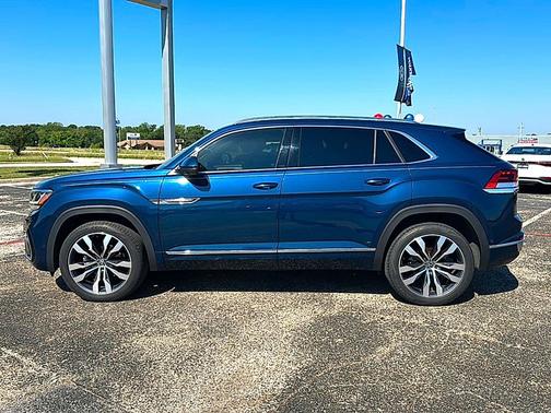2023 Volkswagen Atlas Cross Sport 3.6L V6 SEL Premium R-Line
