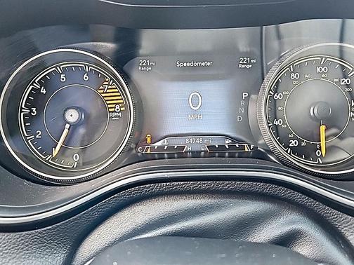 Granite Crystal Metallic Clearcoat 2022 Jeep Cherokee Trailhawk