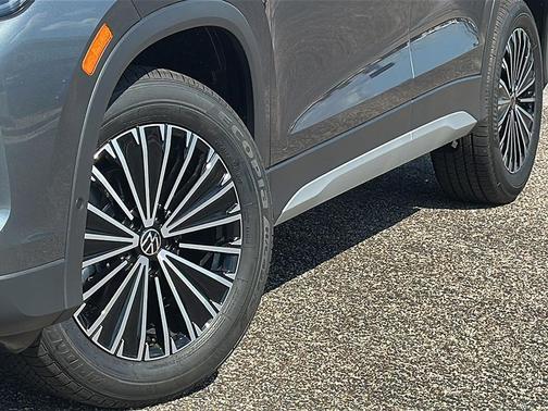 2025 Volkswagen Tiguan 2.0T S