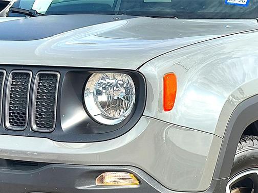Sting-Gray Clearcoat 2022 Jeep Renegade Trailhawk