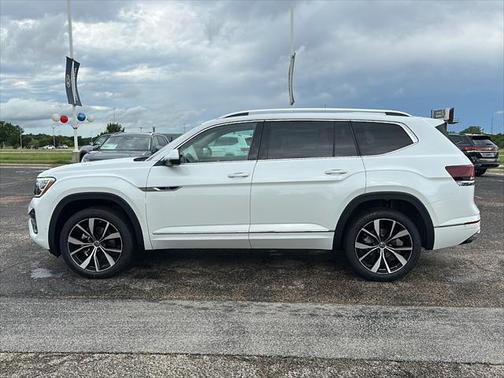 2025 Volkswagen Atlas 2.0T SEL Premium R-Line 4MOTION