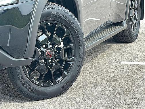 2025 Nissan Armada PRO-4X 4WD