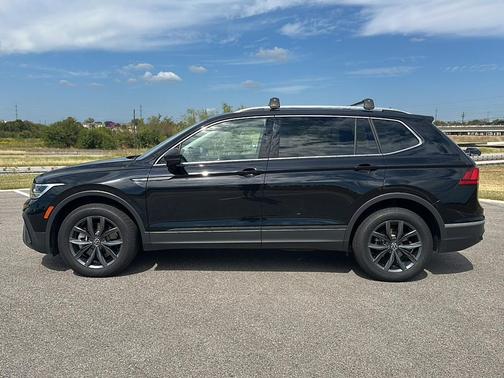 2022 Volkswagen Tiguan 2.0T SE 4MOTION