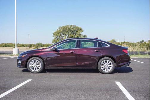 Black Cherry Metallic 2020 Chevrolet Malibu FWD LT