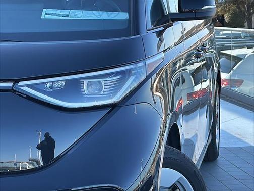 2025 Volkswagen ID. Buzz Pro S