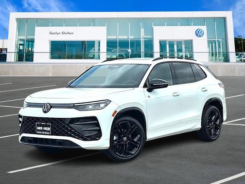 Opal White Pearl 2026 Volkswagen Tiguan 2.0T SE R-Line Black