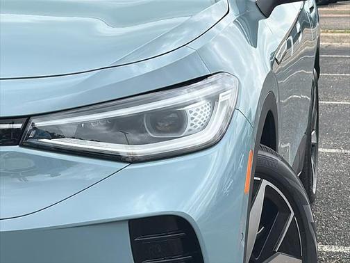 2025 Volkswagen ID.4 Pro