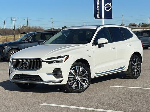 2022 Volvo XC60 Recharge Plug-In Hybrid T8 Inscription Expression