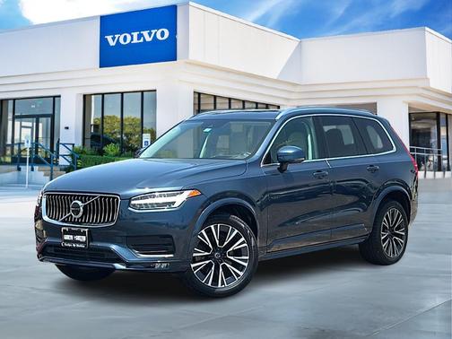 Denim Blue Metallic 2022 Volvo XC90 T6 Momentum