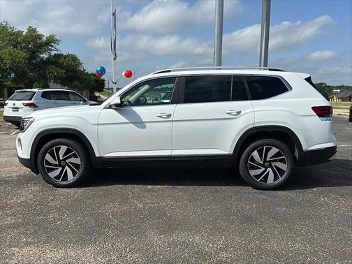2025 Volkswagen Atlas 2.0T SEL