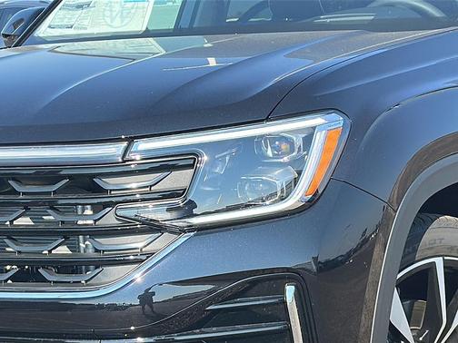 2026 Volkswagen Atlas 2.0T SEL Premium R-Line 4MOTION