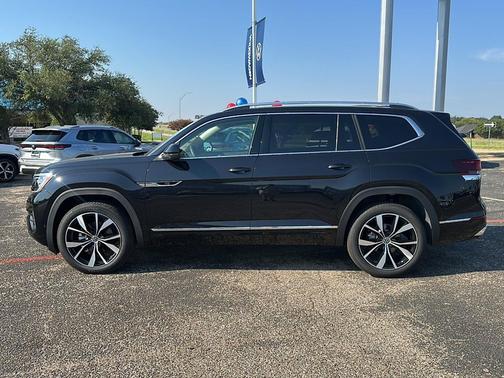 2026 Volkswagen Atlas 2.0T SEL Premium R-Line 4MOTION