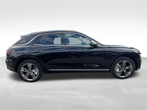 2025 Genesis Electrified GV70 Advanced