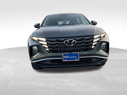 2023 Hyundai TUCSON SE