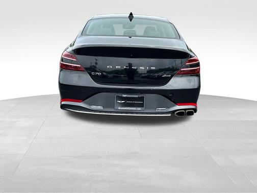 2022 Genesis G70 2.0T
