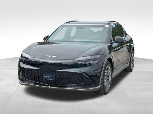 2025 Genesis GV60 Standard