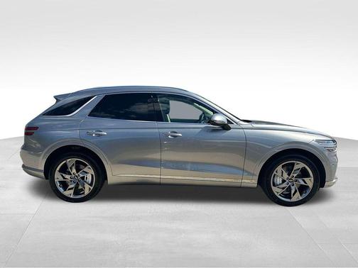 2025 Genesis Electrified GV70 Advanced