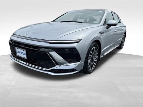 2024 Hyundai SONATA Hybrid Limited