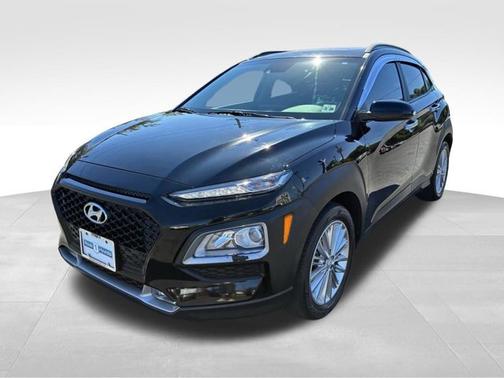 2021 Hyundai KONA SEL Plus