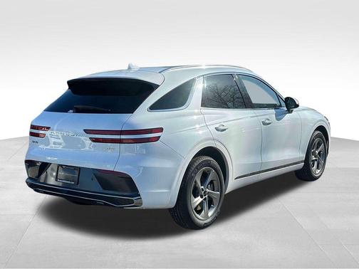 2026 Genesis GV70 2.5T