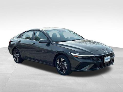 2025 Hyundai ELANTRA HEV Limited